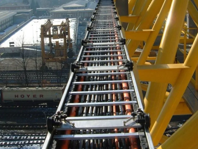 Long Travel Energy Chain Systems